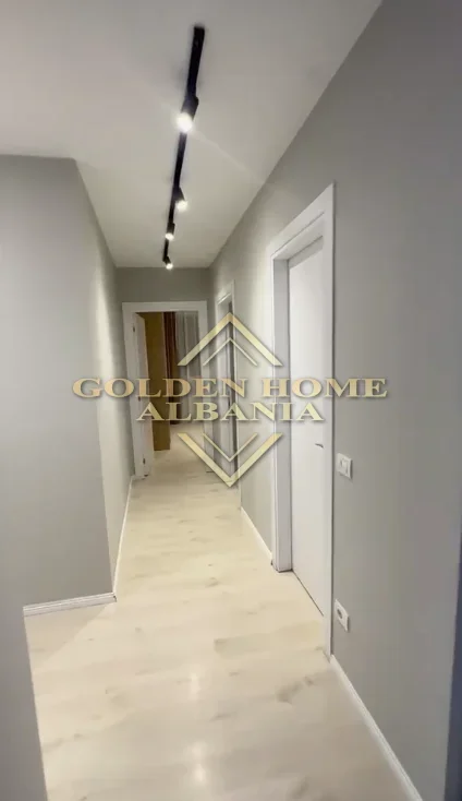 Tirane, jap me qera 1+1 , 90 m² 700 € 