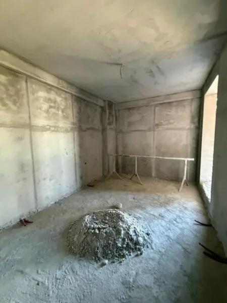 Tirane, shitet apartament 2+1 Kati 3, 92 m² 76.560 € (KAMEZ)