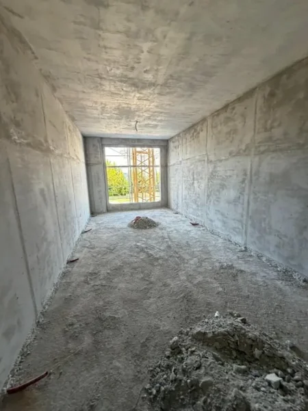 Tirane, shitet apartament 2+1 Kati 3, 92 m² 76.560 € (KAMEZ)