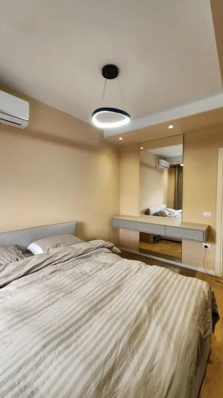 Tirane, shitet apartament 2+1+Ballkon Kati 3, 118 m² 350.000 € (Rruga e Durresit)