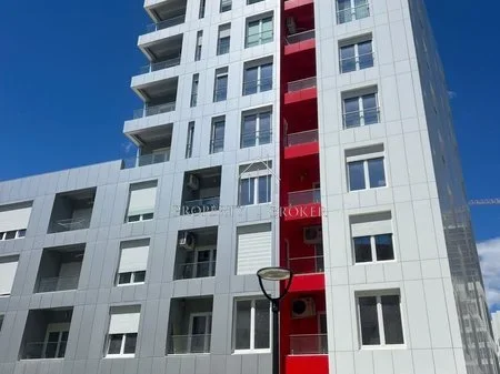 Tirane, jepet me qera apartament 1+1 Kati 8, 72 m² 650 € (Jordan Misja)