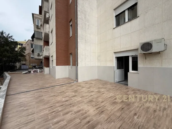 Tirane, shitet apartament 2+1 Kati 2, 101 m² 250.000 € 