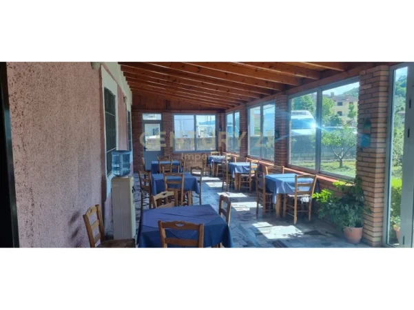 Berat, shitet lokal Kati 0, 499 m² 210.000 € (Berat)