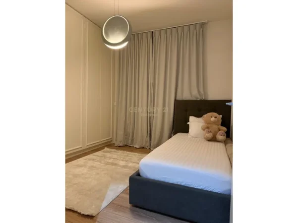 Tirane, shitet apartament 3+1+Ballkon Kati 5, 136 m² 450.000 € (delijorgji)