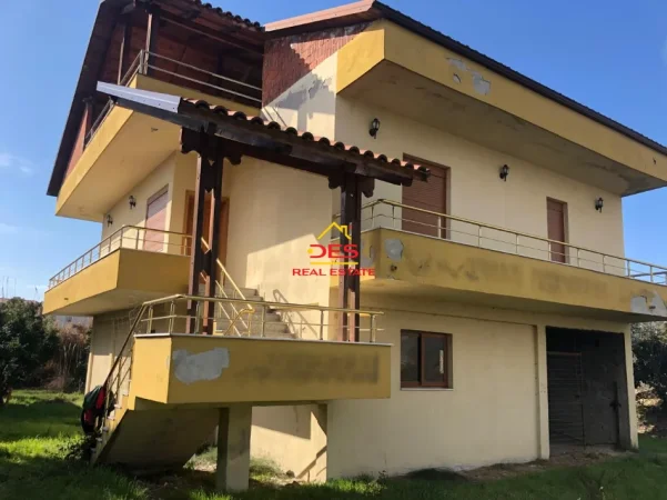 Fier, shitet shtepi , 311 m² 150.000 € (Sheq i madh)