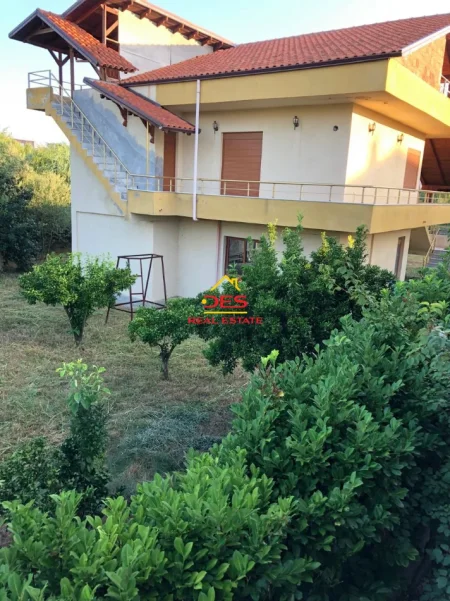 Fier, shitet shtepi , 311 m² 150.000 € (Sheq i madh)