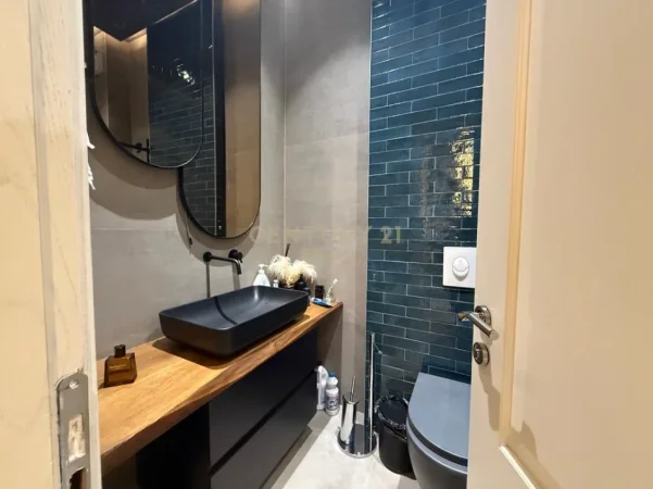 Tirane, shitet apartament duplex Dublex Kati 1, 172 m² 385.000 € (kodra e diellit 2)