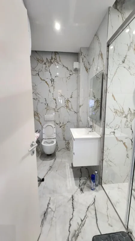 Tirane, shitet apartament 2+1+Aneks+Ballkon Kati 3, 118 m² 350.000 € (Rruga Durresit)