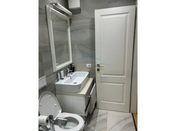 Tirane, shitet apartament 3+1+Aneks+Ballkon Kati 3, 167 m² 540.000 € (Kodra e Diellit)
