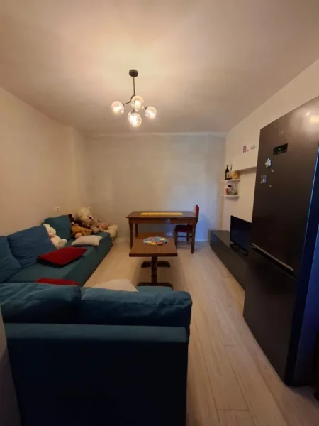 Tirane, apartament 1+1 Kati 1, 45 m² 85000 € (Shitet Apartament 11rruga E Dibres)