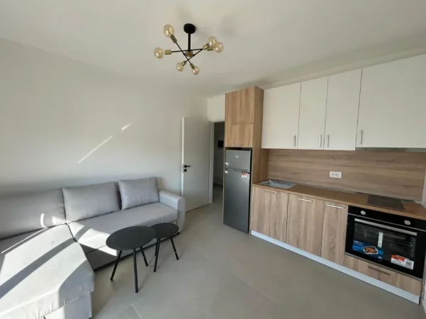Shkembi Kavajes, shitet apartament 1+1+Ballkon Kati 7, 55 m² 100.000 € (Shkembi Kavajes)