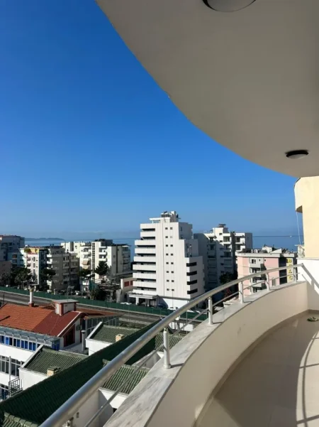 Shkembi Kavajes, shitet apartament 1+1+Ballkon Kati 7, 55 m² 100.000 € (Shkembi Kavajes)