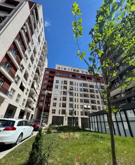 Tirane, jepet me qera apartament 1+1 Kati 5, 50 m² 380 € (Rruga Dritan Hoxha)