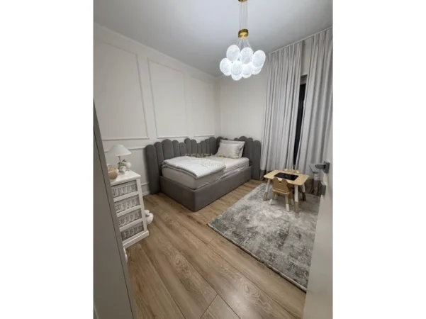 Tirane, jepet me qera apartament Kati 5, 136 m² 450.000 € (Muted in Llagami)