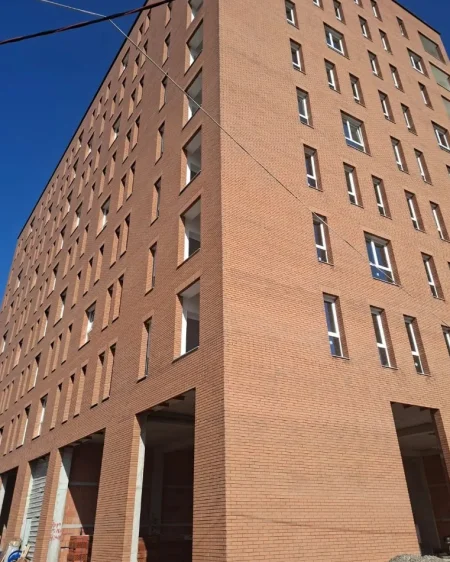 Tirane, shitet apartament 1+1 , 80 m² 94.200 €