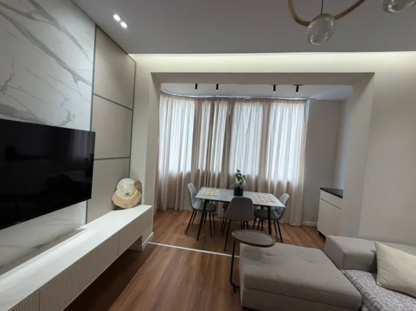 Durres, shitet apartament 1+1 Kati 8, 119.000 €