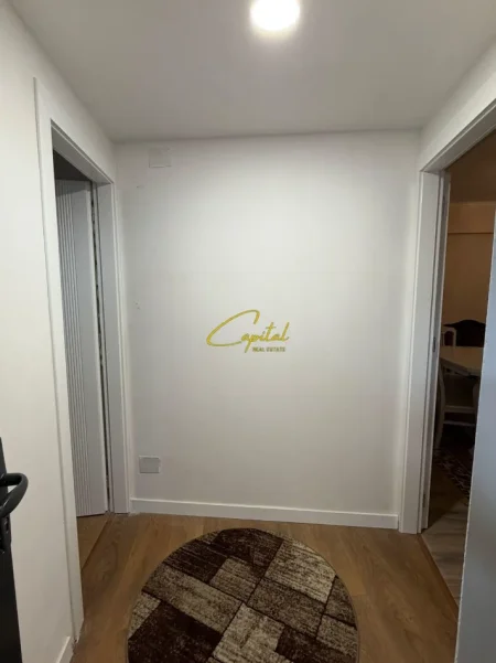 Tirane, jepet me qera apartament 1+1 Kati 1, 65 m² 500 € (MATERNITETI I RI)