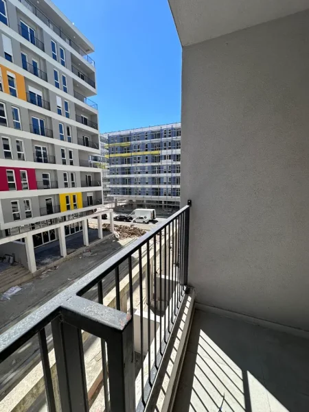 Tirane, shitet apartament 3+1+Ballkon Kati 2, 112 m² 130.000 € (Univers City)