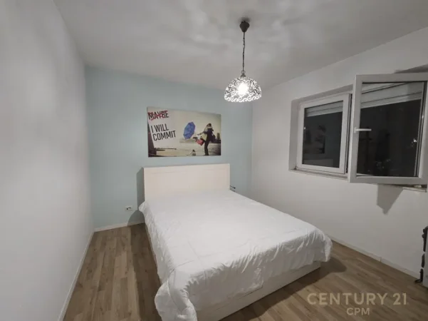 Tirane, jepet me qera apartament 1+1 Kati 2, 50 m² 650 € (rruga e elbasanit)