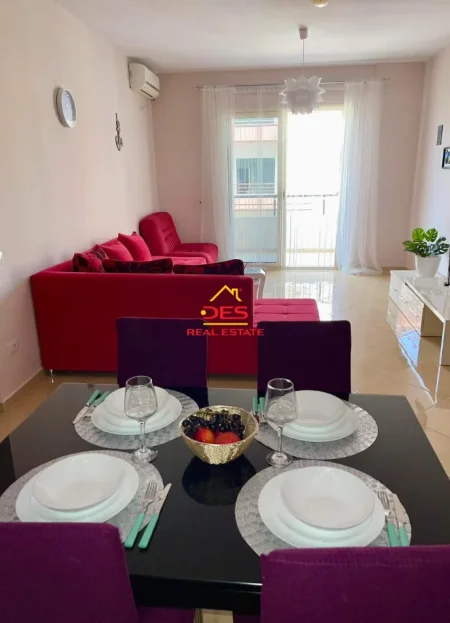 Vlore, shitet apartament 1+1+Ballkon Kati 7, 74 m² 129.000 € (Rruga Gjergj Arianiti)