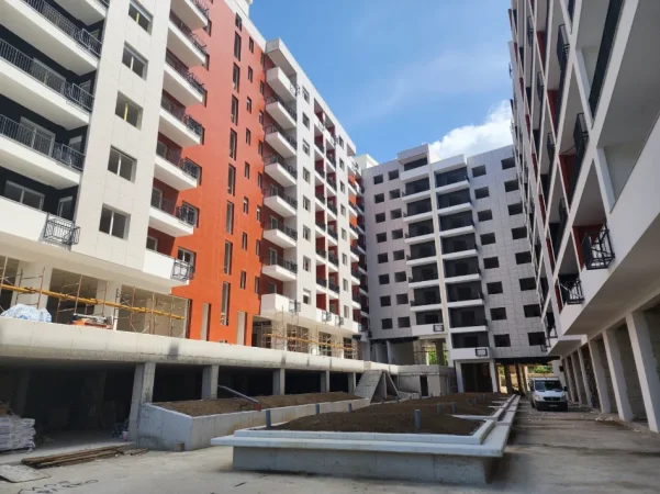 Tirane, shitet apartament 2+1+Aneks+Ballkon Kati 2, 105 m² 121.000 € (paskuqan)
