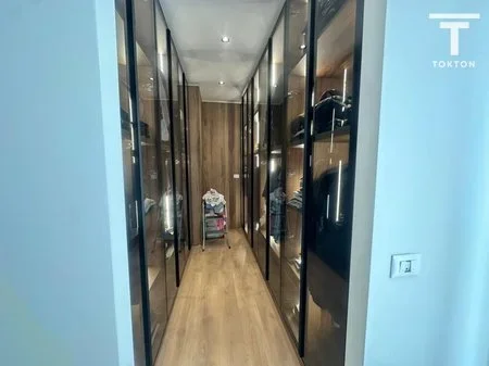 Tirane, shitet apartament 2+1+Ballkon Kati 9, 140 m² 350.000 € (Astir)