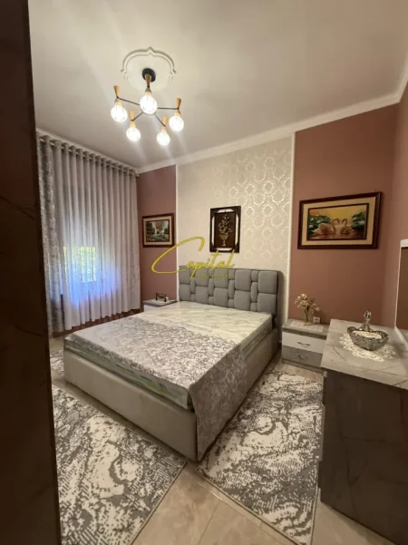 Tirane, jepet me qera apartament 2+1 Kati 2, 70 m² 700 € (VASIL SHANTO)