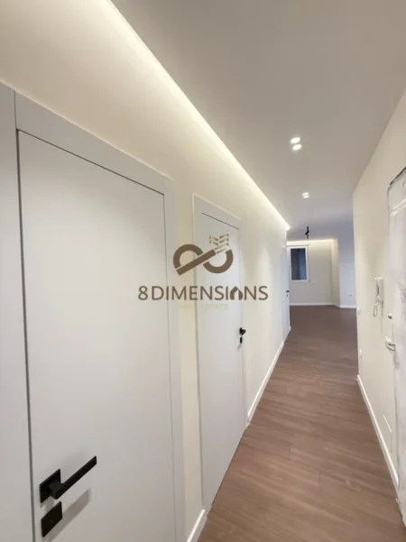 Tirane, shitet apartament 2+1+Ballkon Kati 5, 79 m² 235.000 € (brryli)