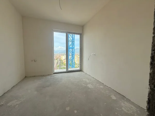 Tirane, shitet apartament 2+1 Kati 9, 92 m² 195.000 € (ish fusha aviacionit)