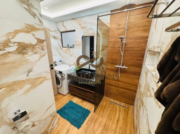 Tirane, jepet me qera apartament duplex 1+1+Ballkon Kati 3, 60 m² 650 € (rruga e dibres)