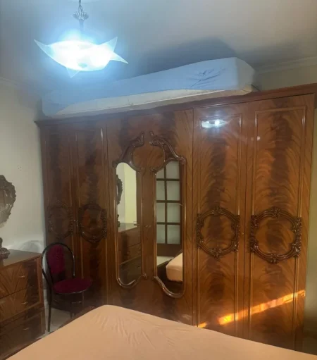 Tirane, jepet me qera apartament 1+1 Kati 4, 60 m² 400 € (Pediatria)
