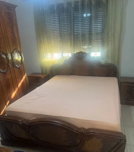 Tirane, jepet me qera apartament 1+1 Kati 4, 60 m² 400 € (Pediatria)