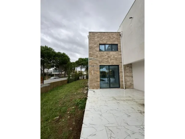 Durres, shitet Vile 2 Katshe Kati 0, 405 m² 2.500.000 € 