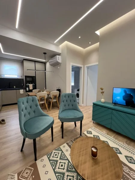 Tirane, shitet apartament 1+1 , 74 m² 187.000 € (Selvia)