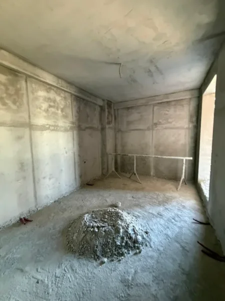 Tirane, shitet apartament 1+1+Ballkon Kati 2, 65 m² 50.000 € (Kamez)