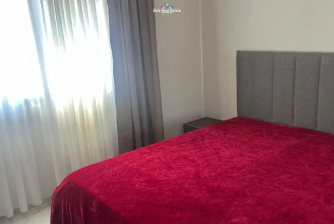 Tirane, jepet me qera apartament 1+1 Kati 3, 70 m² 475 € (Oxhaku)