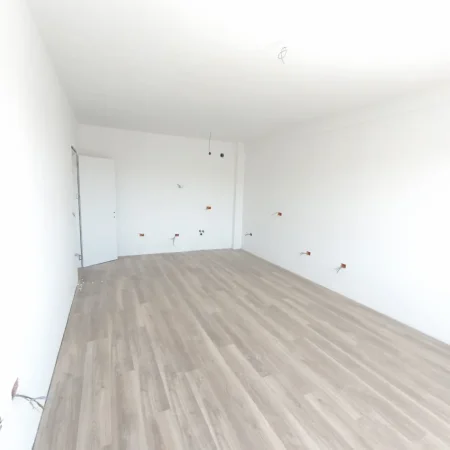 Tirane, shitet apartament 2+1+Aneks+Ballkon Kati 6, 103.000 m² 103.000 € (Paskuqan)