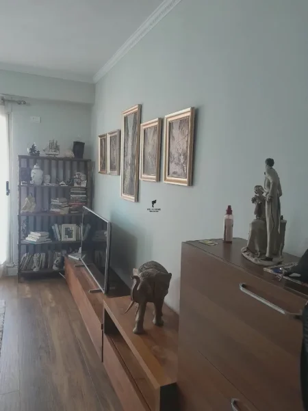 Tirane, jepet me qera apartament 2+1 Kati 6, 86 m² 800 € (ISH PARKU)