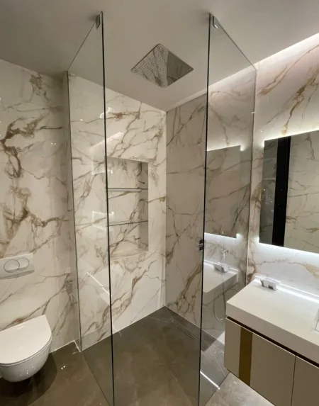 Tirane, shitet Vile 4+1 , 570 m² 1.000.000 € 