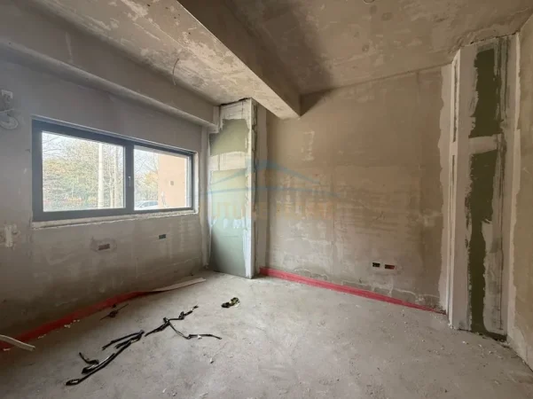 Tirane, shitet Vile , 450 m² 475.000 € 