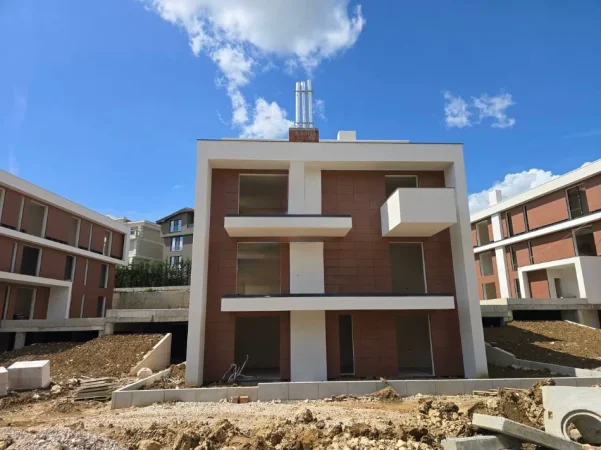 Tirane, shitet apartament 1+1+Ballkon Kati 2, 79 m² 165.800 € (Tulipan Residence)