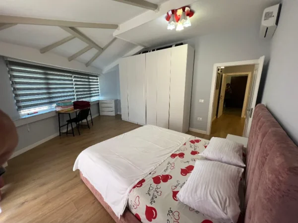 Tirane, jepet me qera apartament 2+1+Ballkon Kati 9, 130 m² 1.000 € (Shkolla e Baletit) Rruga e Elbasanit