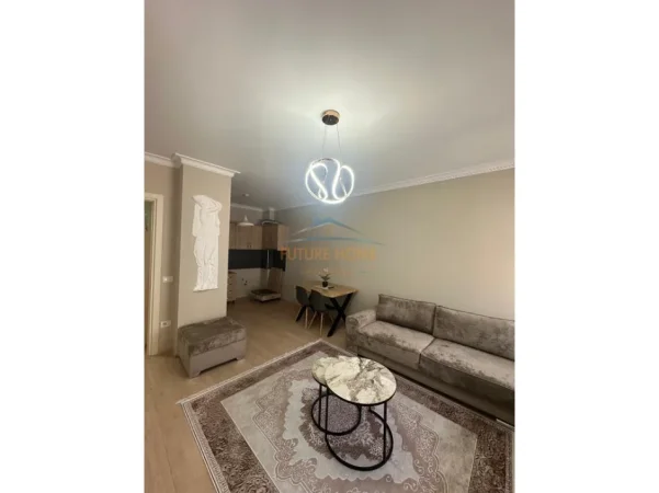 Tirane, jepet me qera apartament 1+1+Ballkon Kati 2, 74 m² 650 € (Ali Demi)