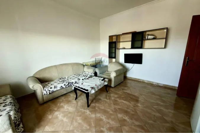 Tirane, jepet me qera apartament 1+1 Kati 7, 70 m² 350 € (Osman jonuzi)