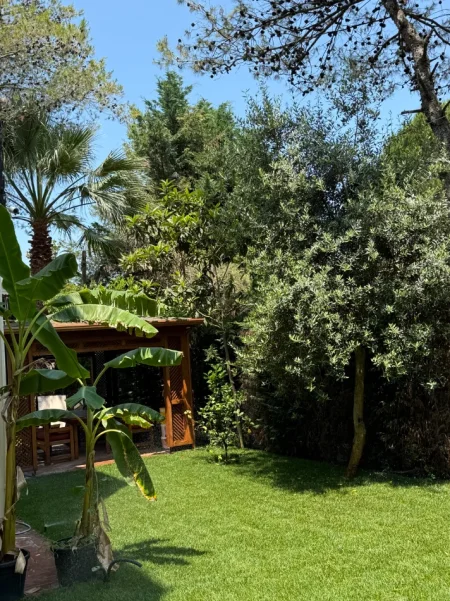 Qerret, jepet me qera apartament+verande | Penthouse Kati 0, (Kompleksi Turistik LAGUNA BLU - Qerret)