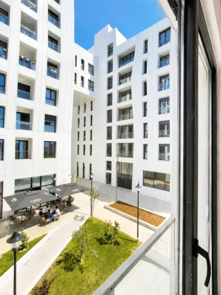 Tirane, jepet me qera nga Pronari, pa-komision zyre Kati 1, 40 m² 300 €