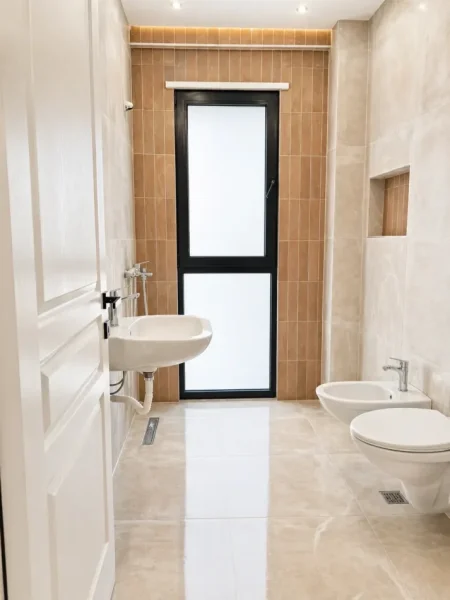 Tirane, jepet me qera nga Pronari, pa-komision zyre Kati 1, 40 m² 300 €