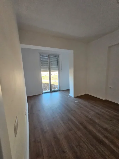 🔵 Shitet: 1+1 Himarë ( te kalçeto) 📍 - (120.000 Eu) Sip : 52 m² & 1 post parkimi përfshirë || 120.000 euro || Pallat i sapo përfunduar🔥🔥