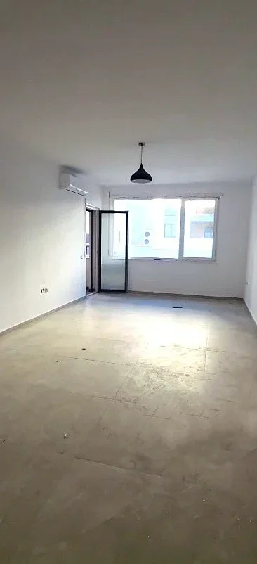 Tirane, shes apartament 2+1+Aneks+Ballkon Kati 1, 115 m² 160.000 € (Rr. Ali Shefqeti)