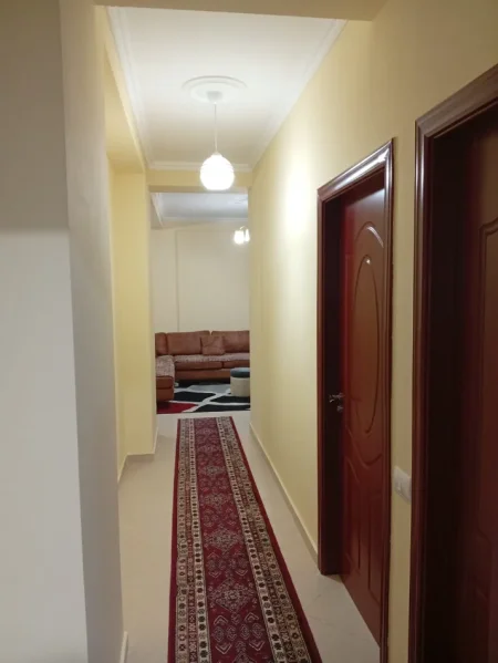 Tirane, jepet me qera apartament 2+1 Kati 3, 102 m² 500 € (Astir)